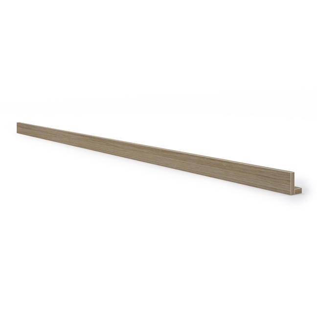 Straight Crown Molding for Hybrid